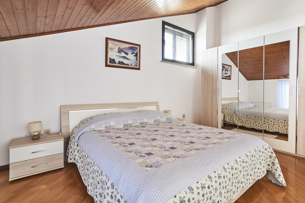 Lovely Roses Apartment Umag Ngoại thất bức ảnh